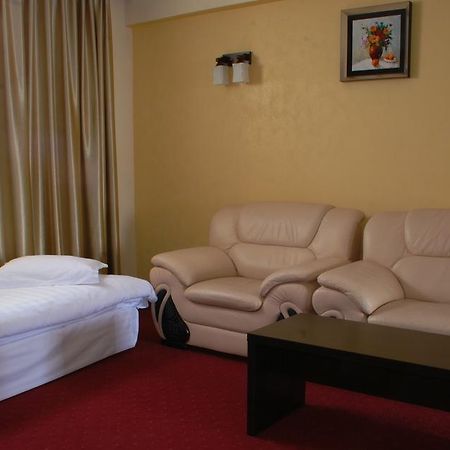 Hotel Ancor Бухарест Экстерьер фото