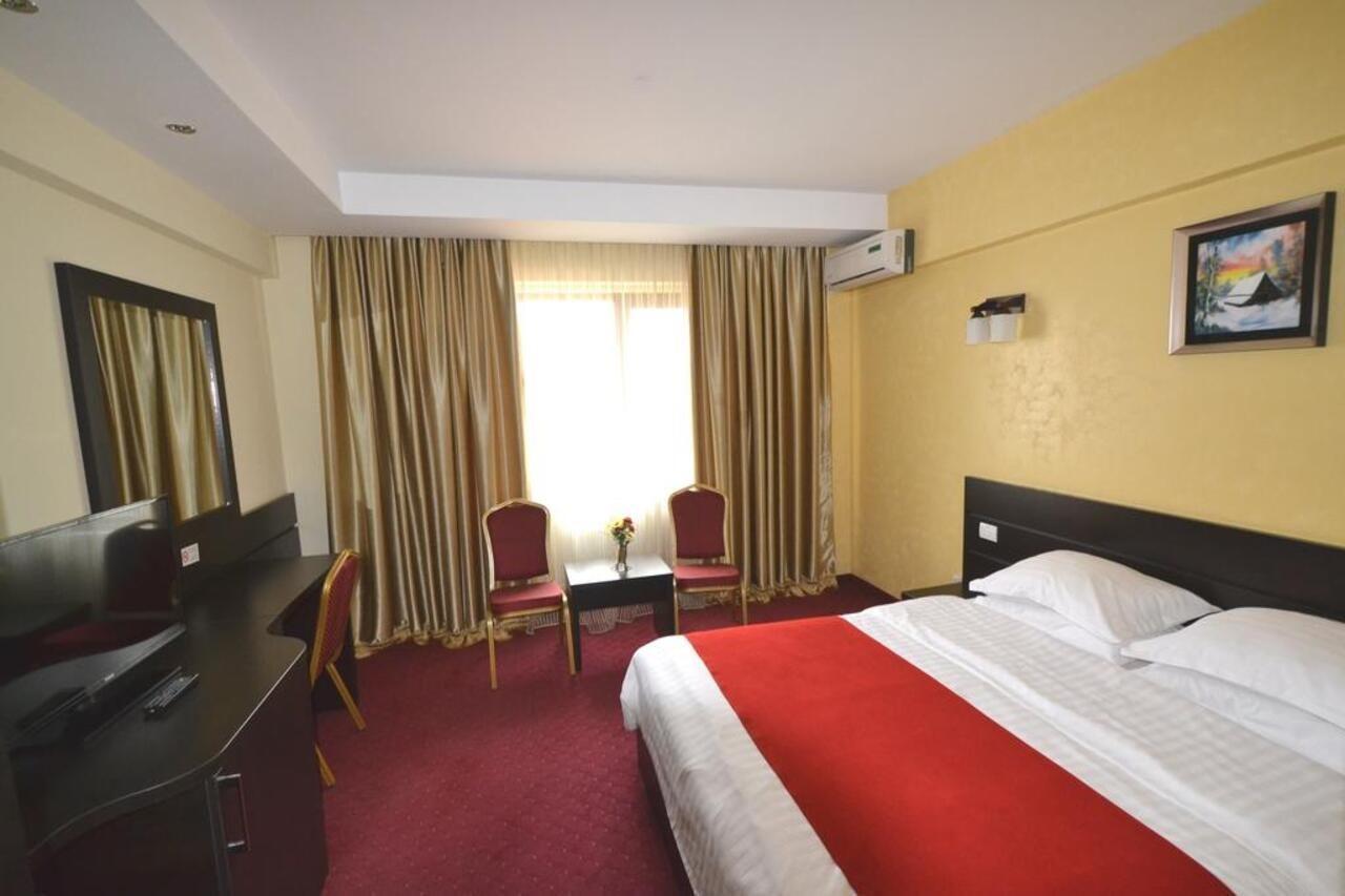 Hotel Ancor Бухарест Экстерьер фото