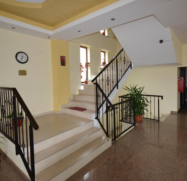 Hotel Ancor Бухарест Экстерьер фото